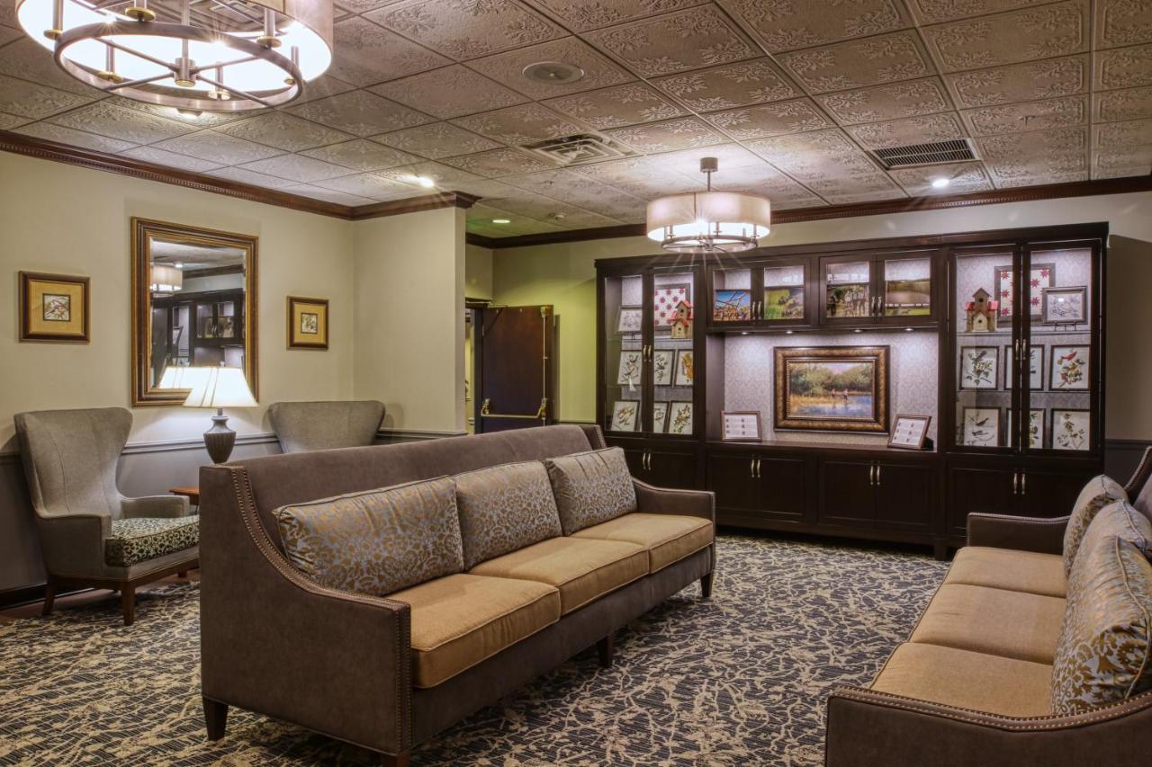 Carlisle Inn Уолнат-Крик Экстерьер фото