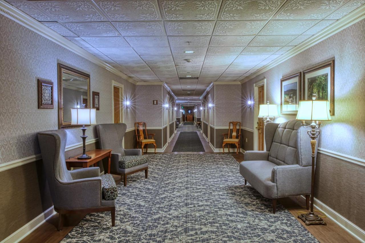Carlisle Inn Уолнат-Крик Экстерьер фото